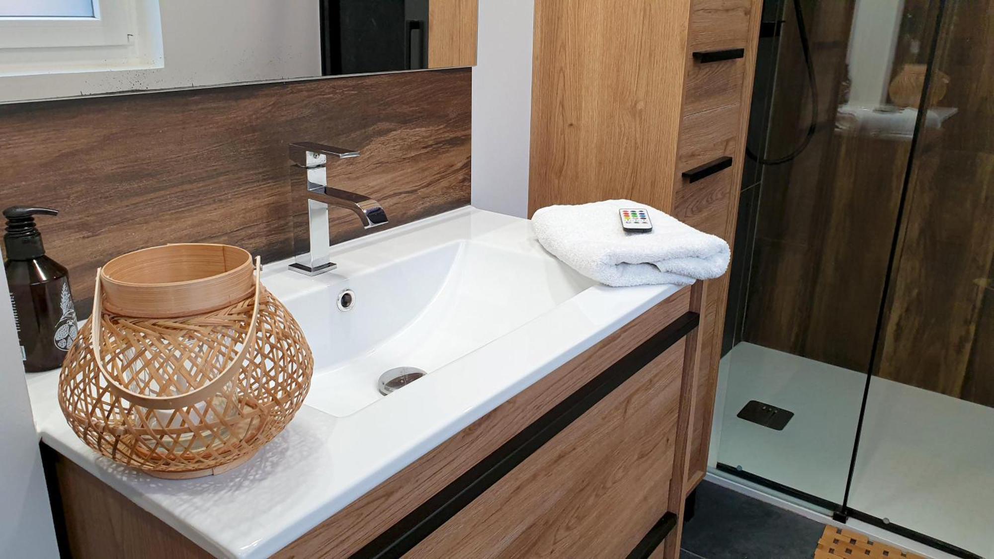 Gary Suite - Studio Cosy, Spa Et Jardin Privatif A 4 Min De Cambrai Awoingt 外观 照片