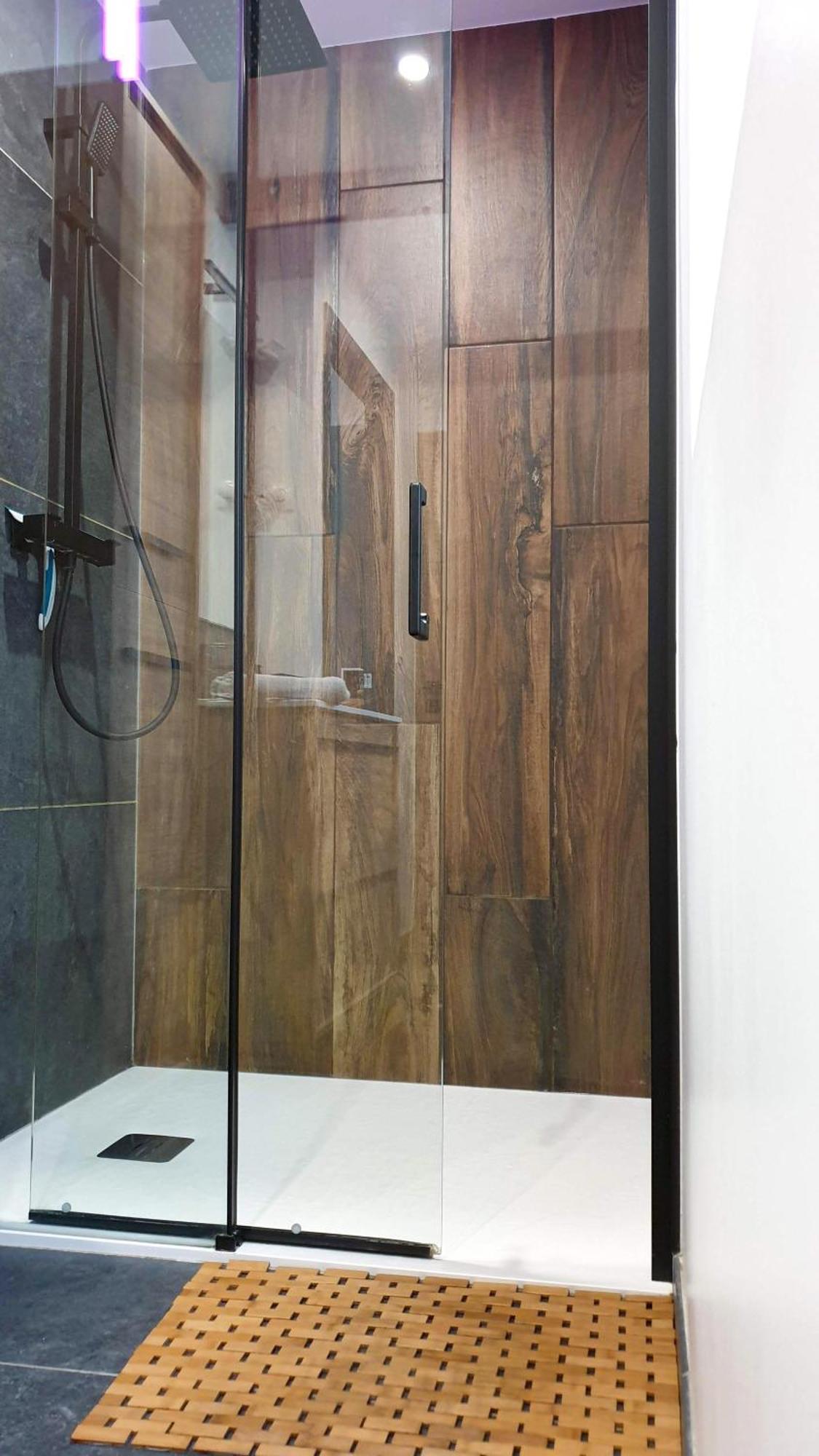 Gary Suite - Studio Cosy, Spa Et Jardin Privatif A 4 Min De Cambrai Awoingt 外观 照片