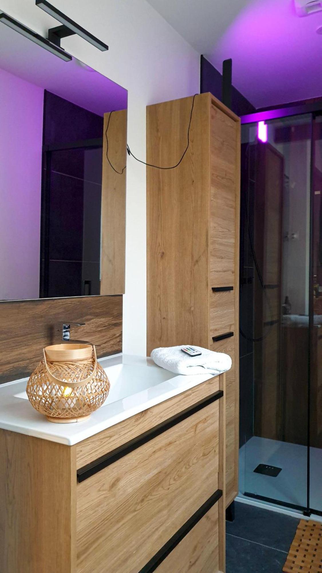 Gary Suite - Studio Cosy, Spa Et Jardin Privatif A 4 Min De Cambrai Awoingt 外观 照片